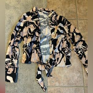 Panama Jack Black and Beige Floral Button-Down Shirt